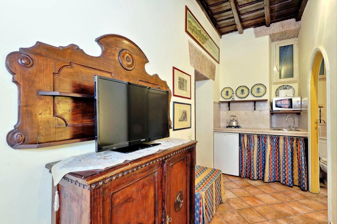 Appartamento Sforza A Monti Rome Bagian luar foto