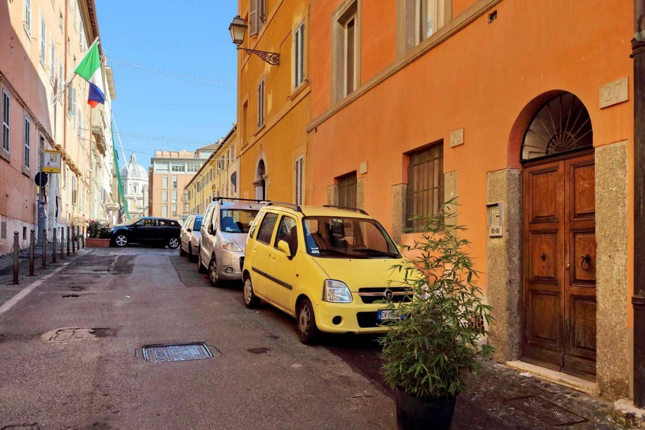 Appartamento Sforza A Monti Rome Bagian luar foto